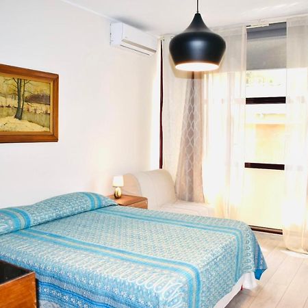Studio Yvonne Apartment Bari Bagian luar foto